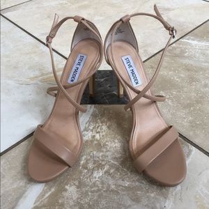 Steve Madden Feliz dress sandal  7.5